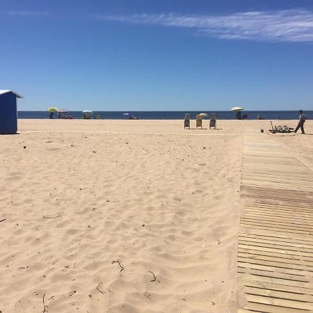 Apartamento Primera Linea De Playa Isla Cristina Urbanizacion Zarati Exteriér fotografie