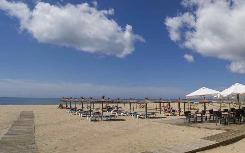 Apartamento Primera Linea De Playa Isla Cristina Urbanizacion Zarati Exteriér fotografie
